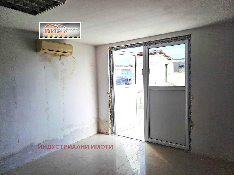 Para alugar  Armazenar Plovdiv , Industrialna zona - Sever , 95 m² | 69407048 - imagem [3]