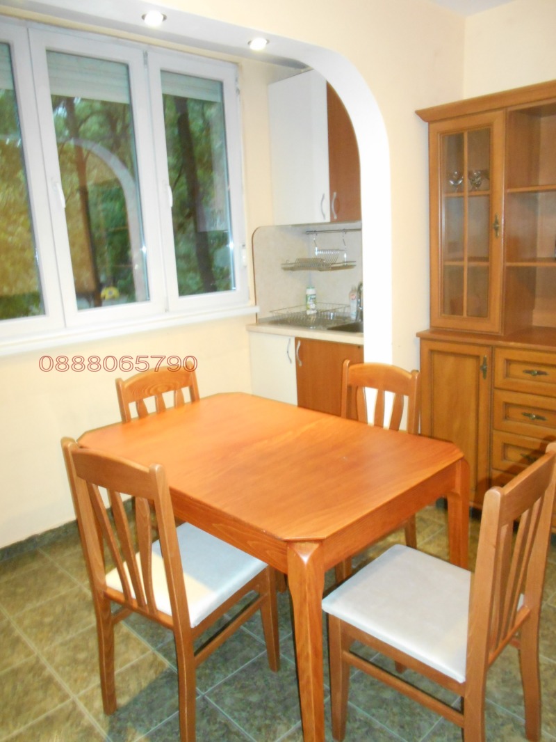 Zu vermieten  1 Schlafzimmer Sofia , Sweta Troiza , 60 qm | 37056426 - Bild [2]