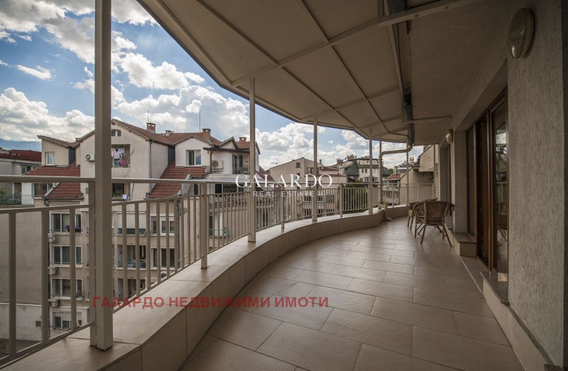 K pronájmu  3 ložnice Sofia , Iztok , 250 m2 | 94742403 - obraz [12]