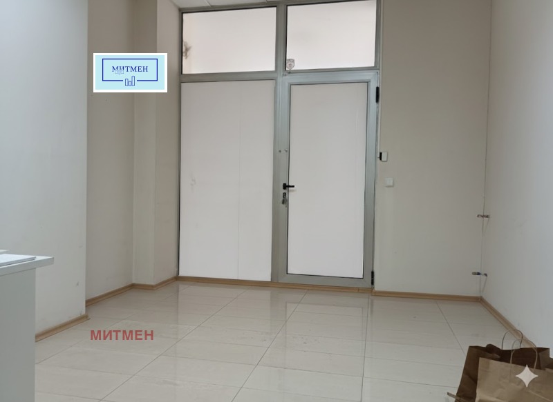 Дава под наем АТЕЛИЕ, ТАВАН, гр. София, Левски Г