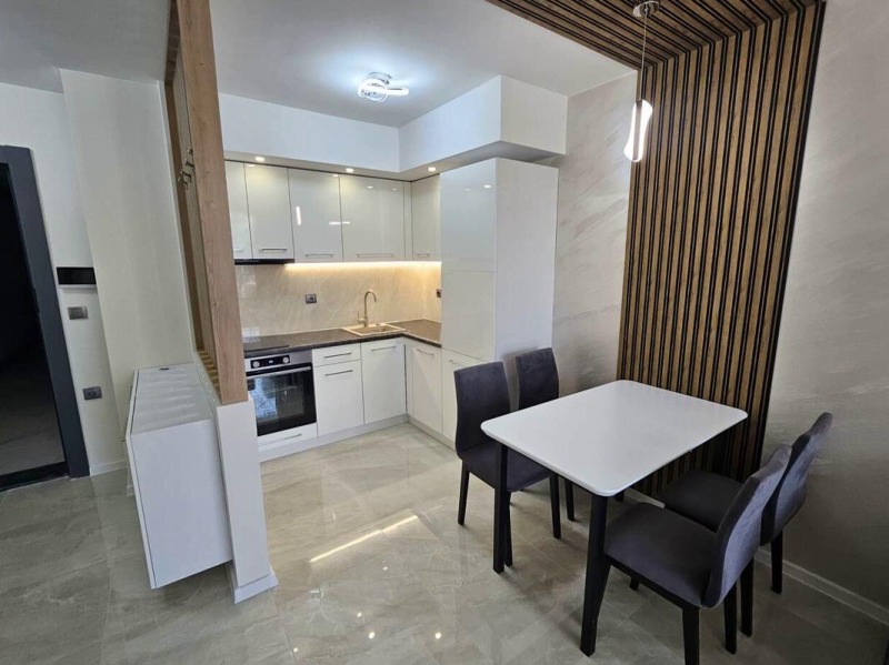 Til leje  1 soveværelse Plovdiv , Tsentar , 76 kvm | 92871213 - billede [2]