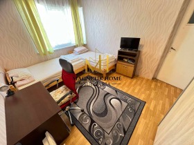 3+ camere da letto Tsentar, Burgas 6