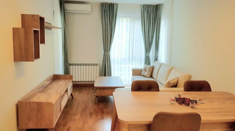 Дава под наем 3-СТАЕН, гр. София, Банишора