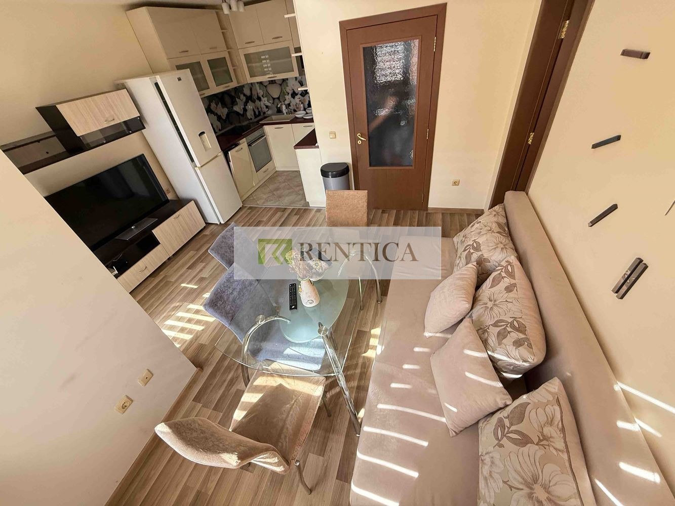 Дава под наем 2-СТАЕН, гр. Варна, Център