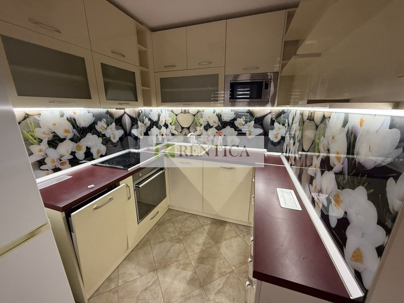 Дава под наем 2-СТАЕН, гр. Варна, Център, снимка 4 - Апартаменти - 53239829