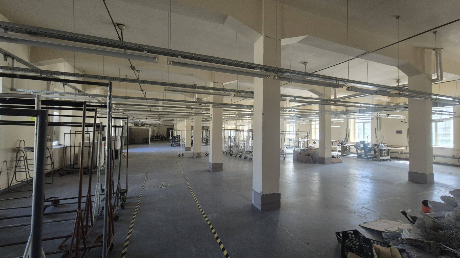 Дава под наем ПРОМ. ПОМЕЩЕНИЕ, гр. Асеновград, област Пловдив