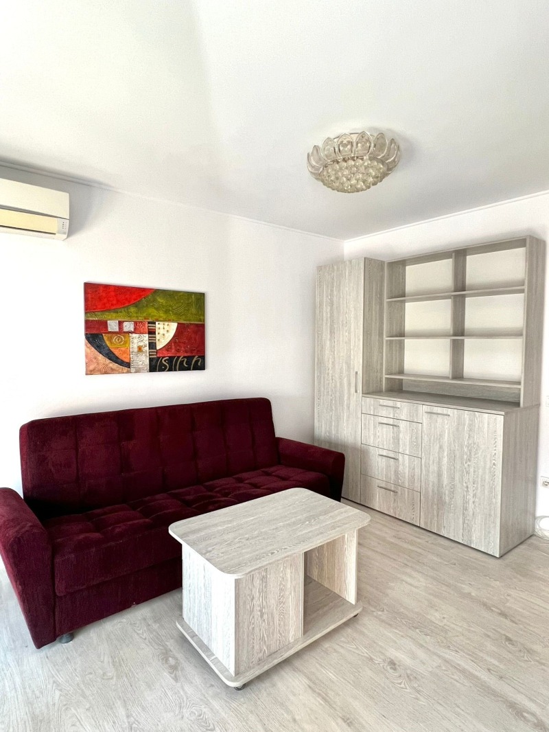 En renta  Estudio Sofia , Tsentar , 40 metros cuadrados | 15503870 - imagen [2]