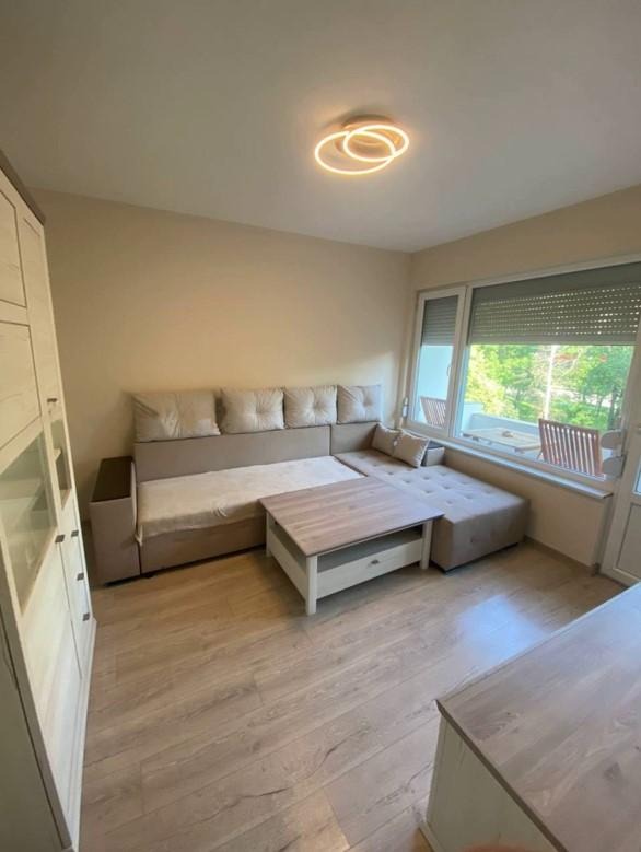 Da affittare  1 camera da letto Sofia , Hadgi Dimitar , 70 mq | 25948831