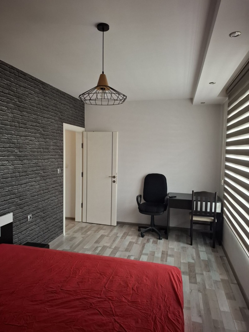 Дава под наем 3-СТАЕН, гр. Пловдив, Тракия