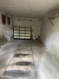Дава под наем ГАРАЖ, ПАРКОМЯСТО, гр. Плевен, Широк център, снимка 2