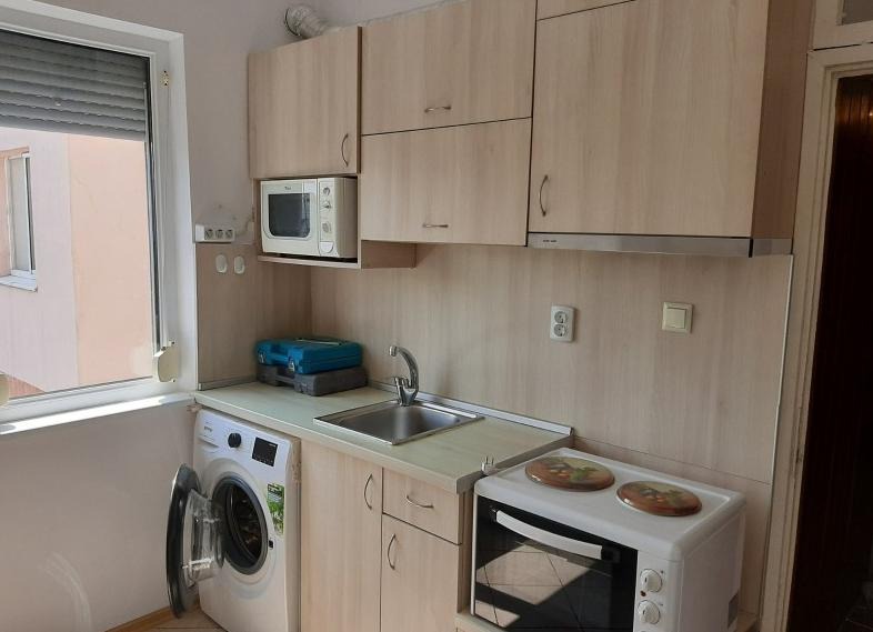 Vuokrattavana  1 makuuhuone Plovdiv , Trakija , 60 neliömetriä | 31599912