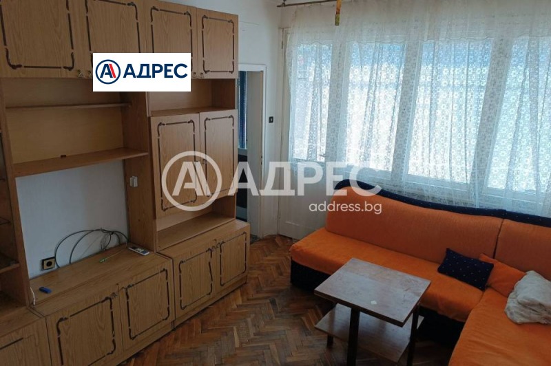 Kiadó  1 hálószoba Razgrad , Centar , 65 négyzetméter | 94165738 - kép [2]