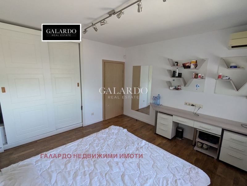 Vuokrattavana  3 makuuhuonetta Sofia , Tsentar , 166 neliömetriä | 57077021 - kuva [12]