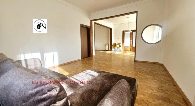 Дава под наем ОФИС, гр. София, Докторски паметник