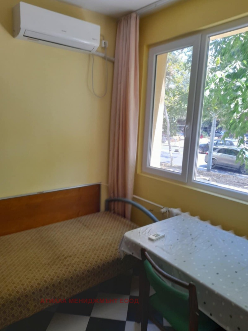 Te huur  Studio Plovdiv , Marasja , 25 m² | 32767058
