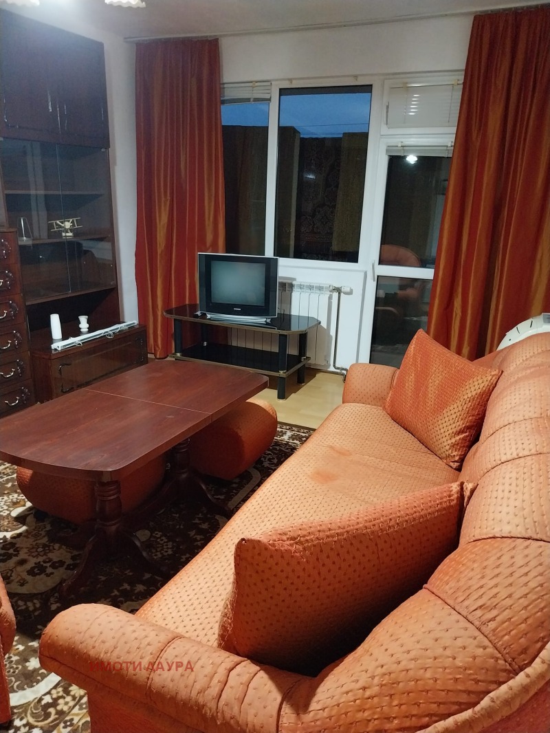 Do wynajęcia  1 sypialnia Szumen , 5-ti polk , 68 mkw | 70543918 - obraz [7]