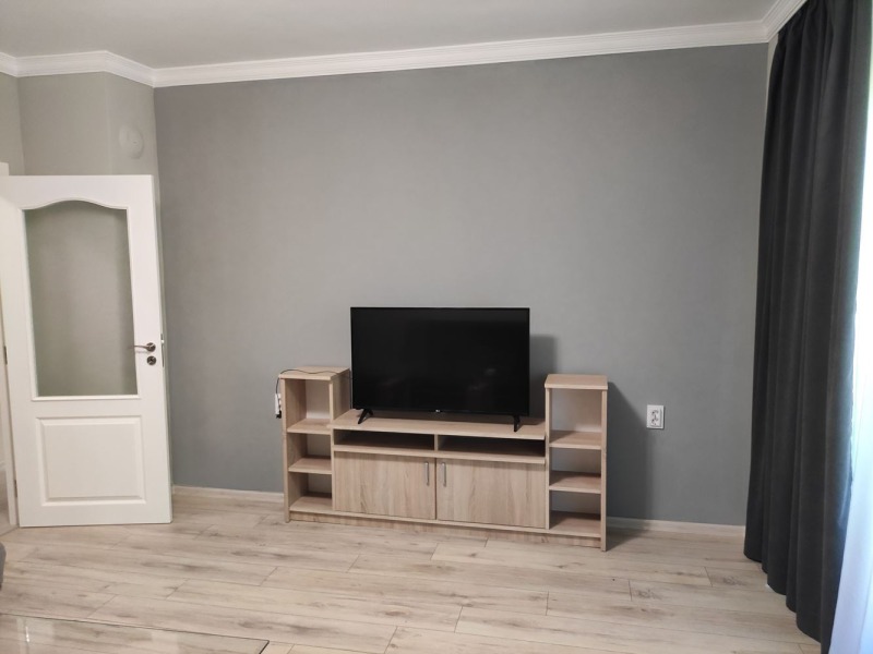 For Rent  1 bedroom Plovdiv , Karshiyaka , 65 sq.m | 68440262 - image [4]