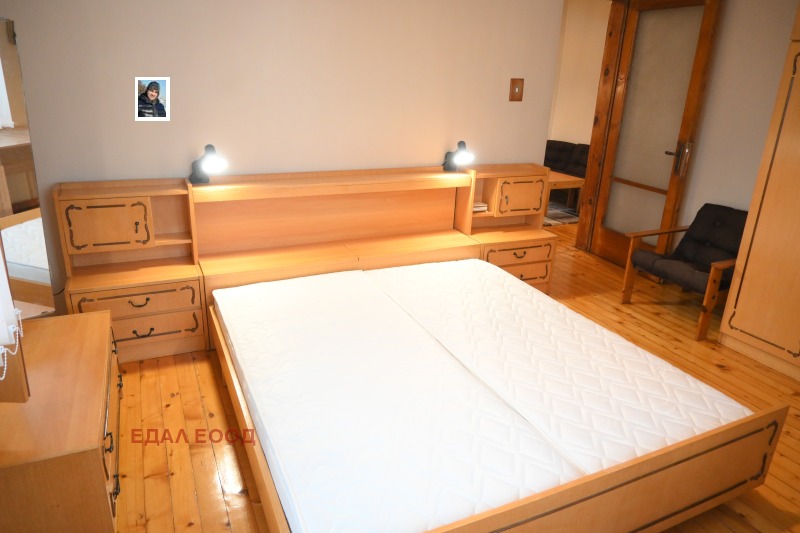 Дава под наем 2-СТАЕН, гр. София, Център, снимка 8 - Апартаменти - 53381960