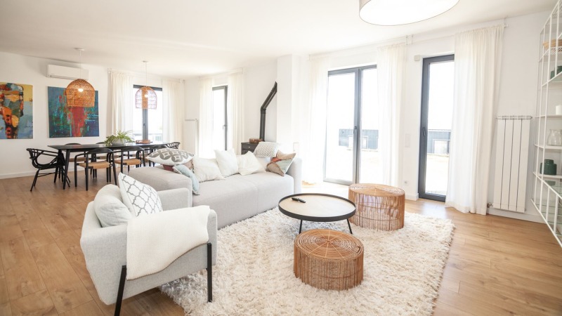 For Rent  House Sofia , Simeonovo , 195 sq.m | 93186381