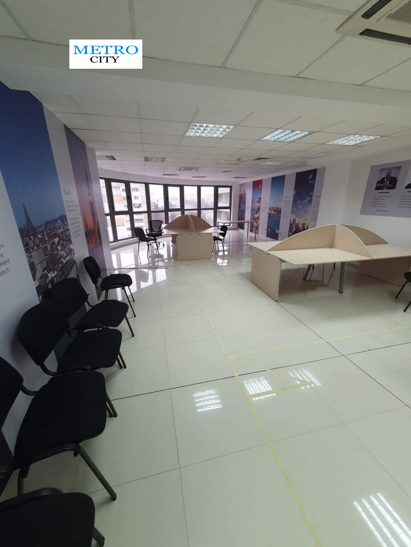 Дава под Наем ОФИС в град София, Младост 3 - 418 кв.м / 2 800 € » 5 476.32 лв., МЕТРО СИТИ РИЪЛ ЕСТЕЙТС