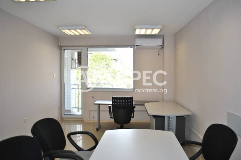 Издаје се  Канцеларија Софија , Центар , 50 м2 | 64595613 - слика [6]