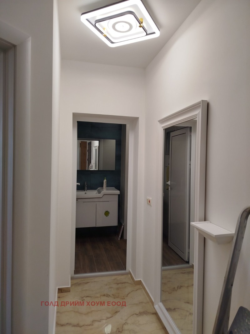 Дава под наем МНОГОСТАЕН, гр. Бургас, област Бургас, снимка 5 - Апартаменти - 52634036