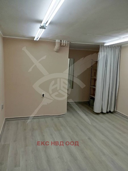 Дава под наем ОФИС, гр. Пловдив, Кючук Париж, снимка 2 - Офиси - 52744659