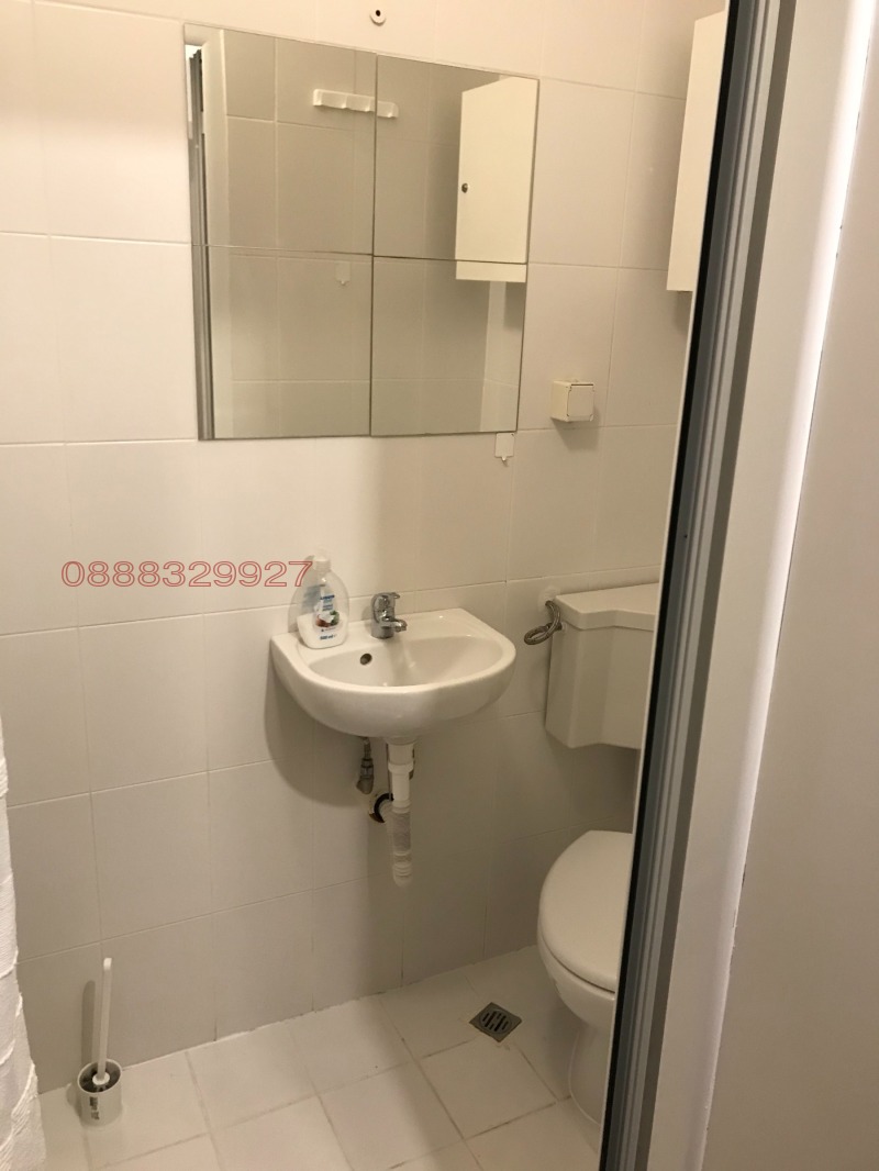 Дава под наем АТЕЛИЕ, ТАВАН, гр. София, Изток, снимка 6 - Апартаменти - 53442856