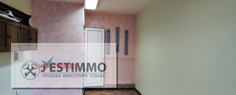 Дава под наем СКЛАД, гр. Варна, Гранд Мол, снимка 5 - Складове - 53489893