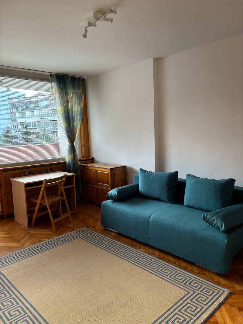 En renta  1 dormitorio Sofia , Dianabad , 60 metros cuadrados | 81891178