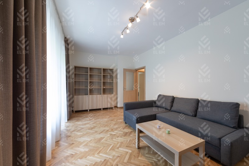 Дава под наем  3-стаен град София , Лозенец , 100 кв.м | 52380131