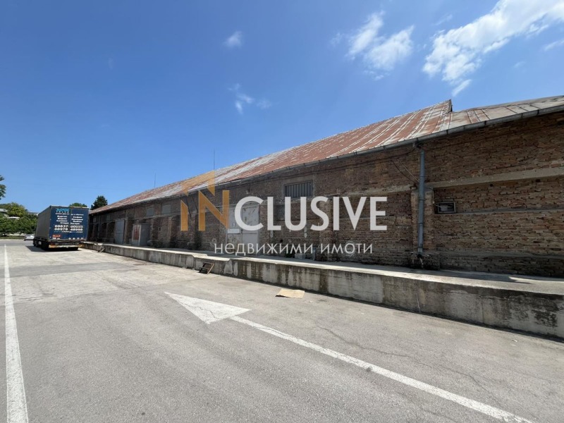 Zu vermieten  Lagerung Warna , Zapadna promischlena zona , 250 qm | 79019103