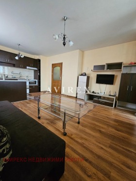 1 chambre Karchiyaka, Plovdiv 4