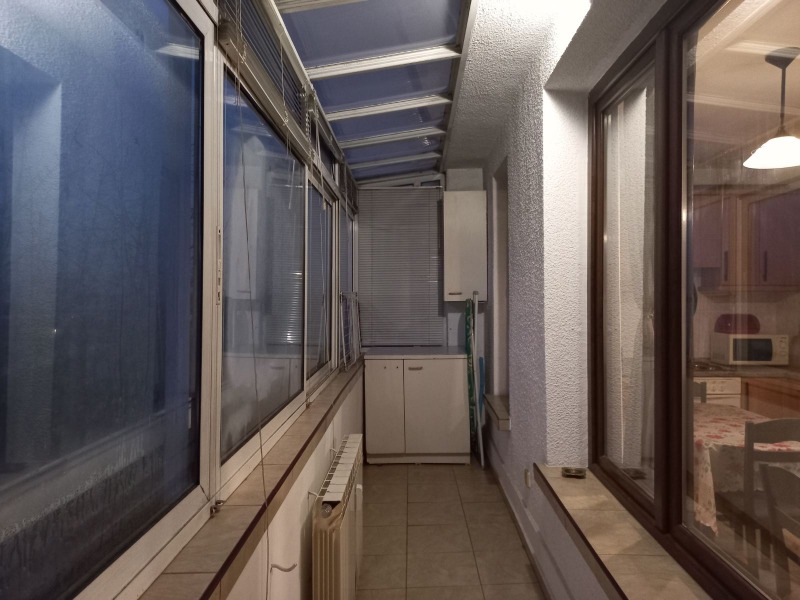 Дава под наем 2-СТАЕН, гр. София, Оборище, снимка 8 - Апартаменти - 52385231