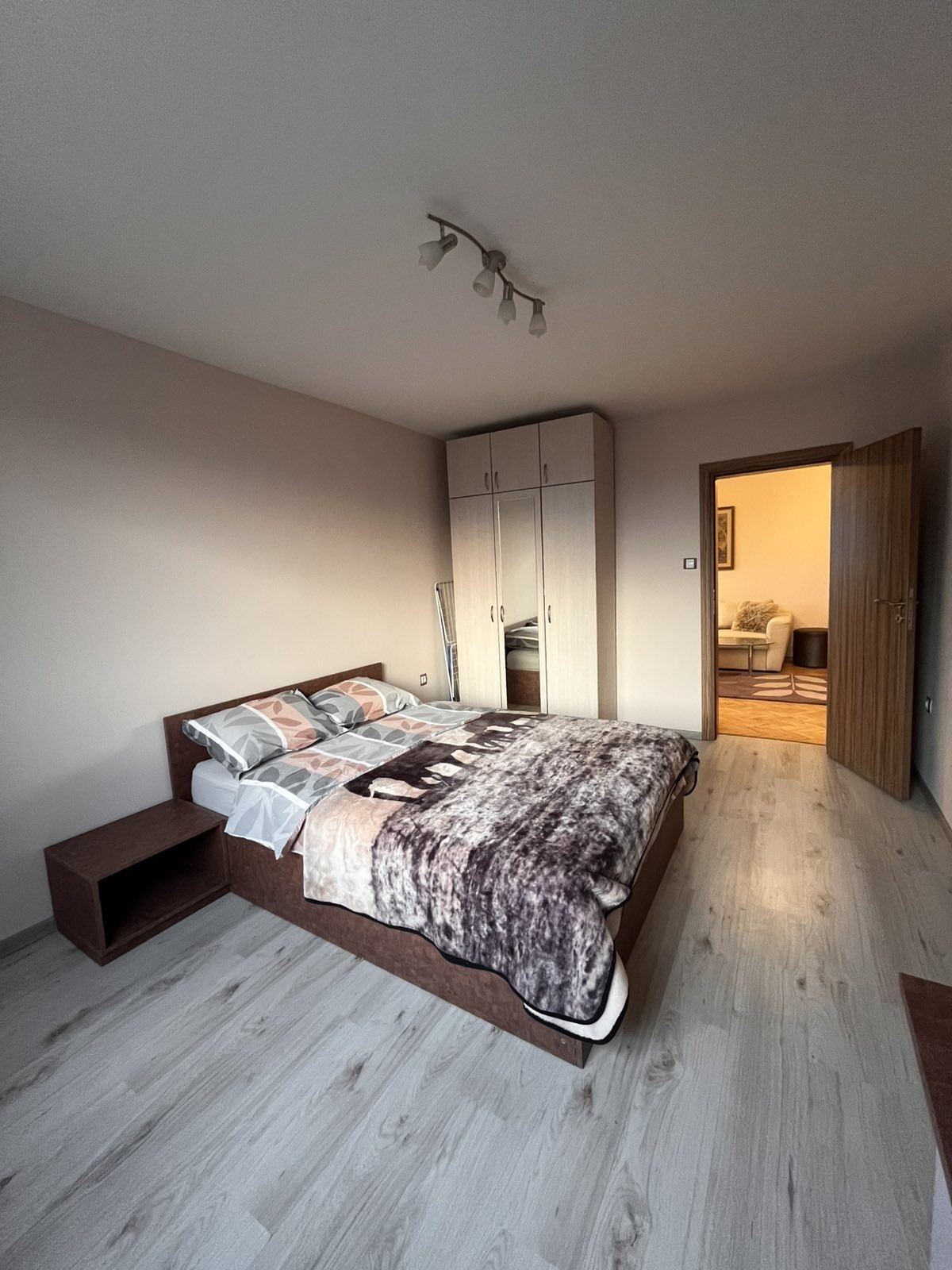 ���� ��� ���� 3-����� | Imot.bg � ����������� 11