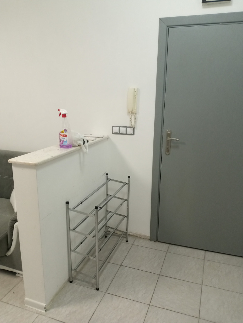 Под наем 1-СТАЕН, град Плевен, Широк център • 270 € / 528.07 лв. • 74879521 1