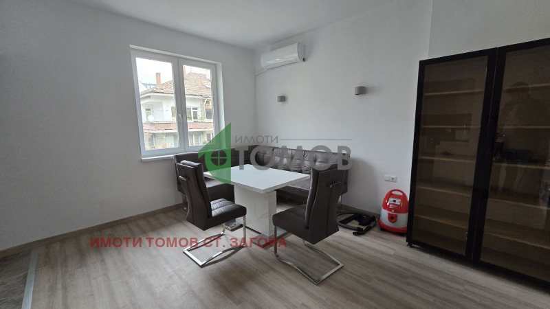 Дава под наем 2-СТАЕН, гр. Стара Загора, Център, снимка 4 - Апартаменти - 52650570