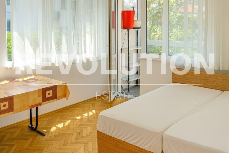 Zu vermieten  Hausboden Warna , Lewski 1 , 100 qm | 66658582 - Bild [3]