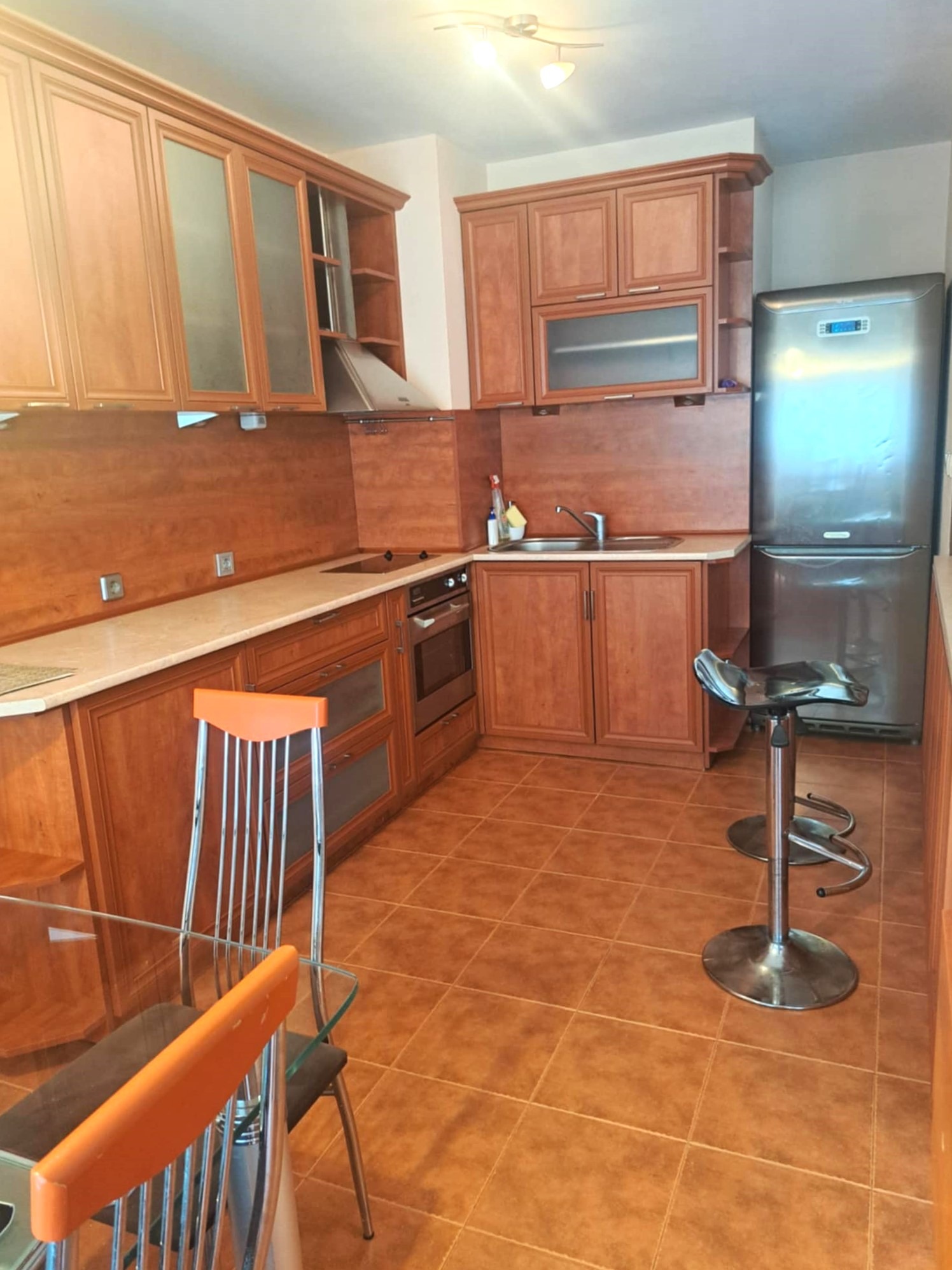 Дава под наем 3-СТАЕН, гр. София, Витоша, снимка 2 - Апартаменти - 54497266