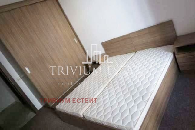 Para alugar  1 quarto Plovdiv , Mladejki Halm , 70 m² | 74366669 - imagem [2]