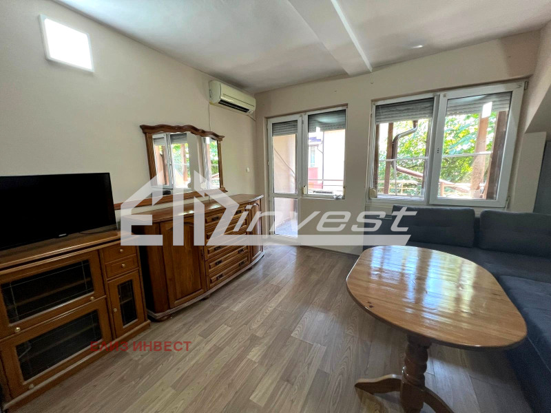 Do wynajęcia  1 sypialnia Plowdiw , Karszijaka , 70 mkw | 67361580 - obraz [2]