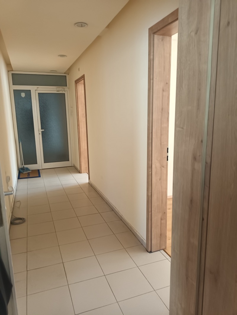 Дава под наем  Офис град София , Център , 15 кв.м | 90067728 - изображение [2]