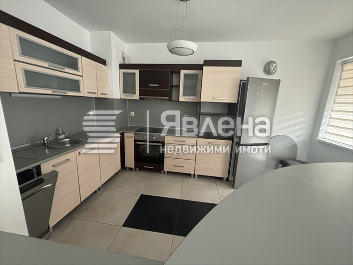 Дава под наем  4-стаен град Варна , Лятно кино Тракия , 151 кв.м | 55862879
