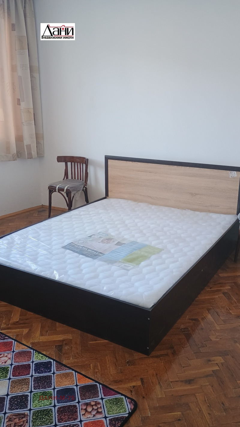 Издаје се  1 спаваћа соба Шумен , Центар , 68 м2 | 86754158 - слика [7]