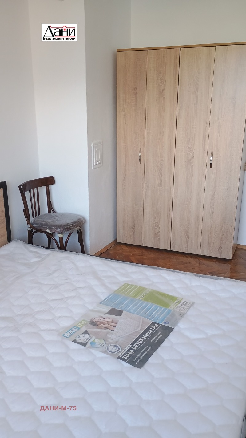 Издаје се  1 спаваћа соба Шумен , Центар , 68 м2 | 86754158 - слика [8]