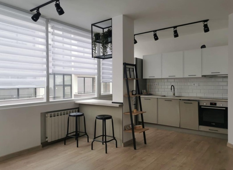 Til leje  2 soveværelser Plovdiv , Karshiyaka , 86 kvm | 49262543 - billede [2]