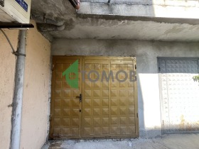 For Rent Garage