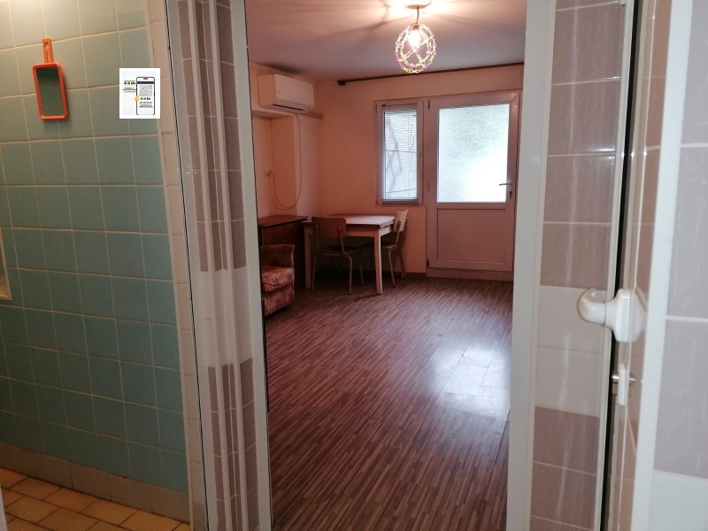 For Rent  Studio Dobrich , Tsentar , 32 sq.m | 48821691