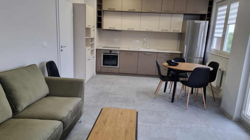 Para alugar  2 quartos Sofia , v.z.Malinova dolina , 95 m² | 81049945