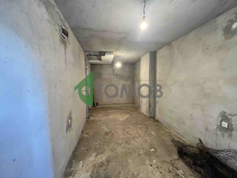 Zu vermieten  Garage Schumen , Bolnizata , 22 qm | 30564017 - Bild [2]
